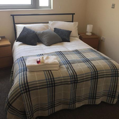 Sky Night Serviced Apartments Cardiff Eksteriør billede