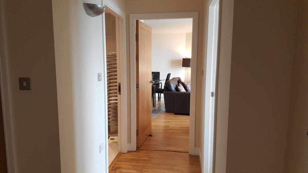 Sky Night Serviced Apartments Cardiff Eksteriør billede