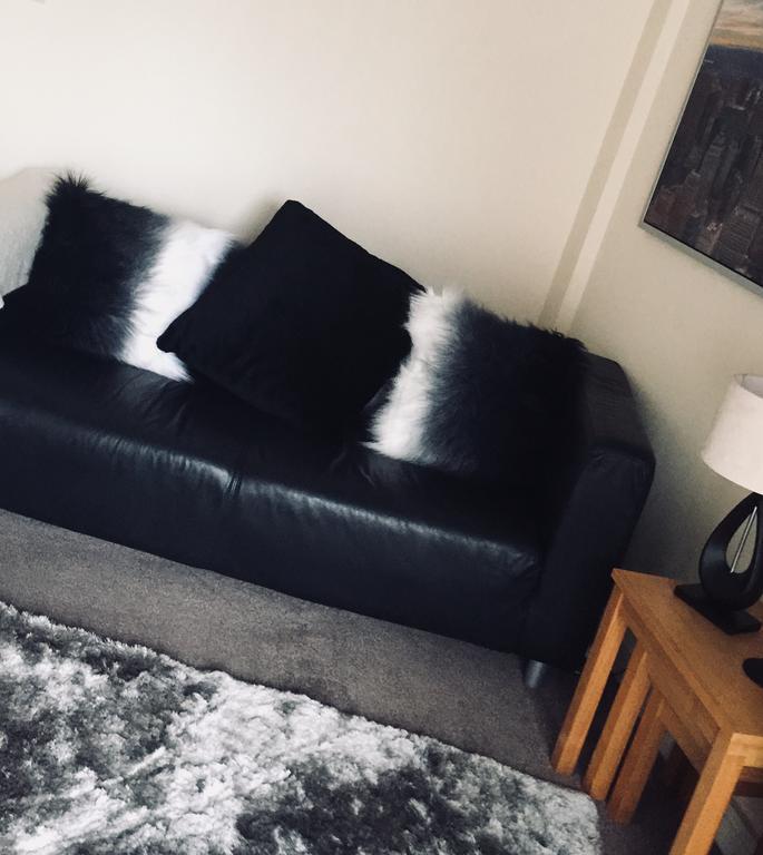 Sky Night Serviced Apartments Cardiff Eksteriør billede
