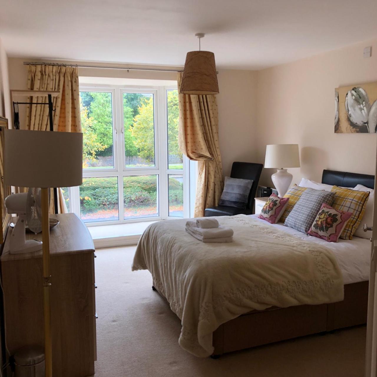 Sky Night Serviced Apartments Cardiff Eksteriør billede